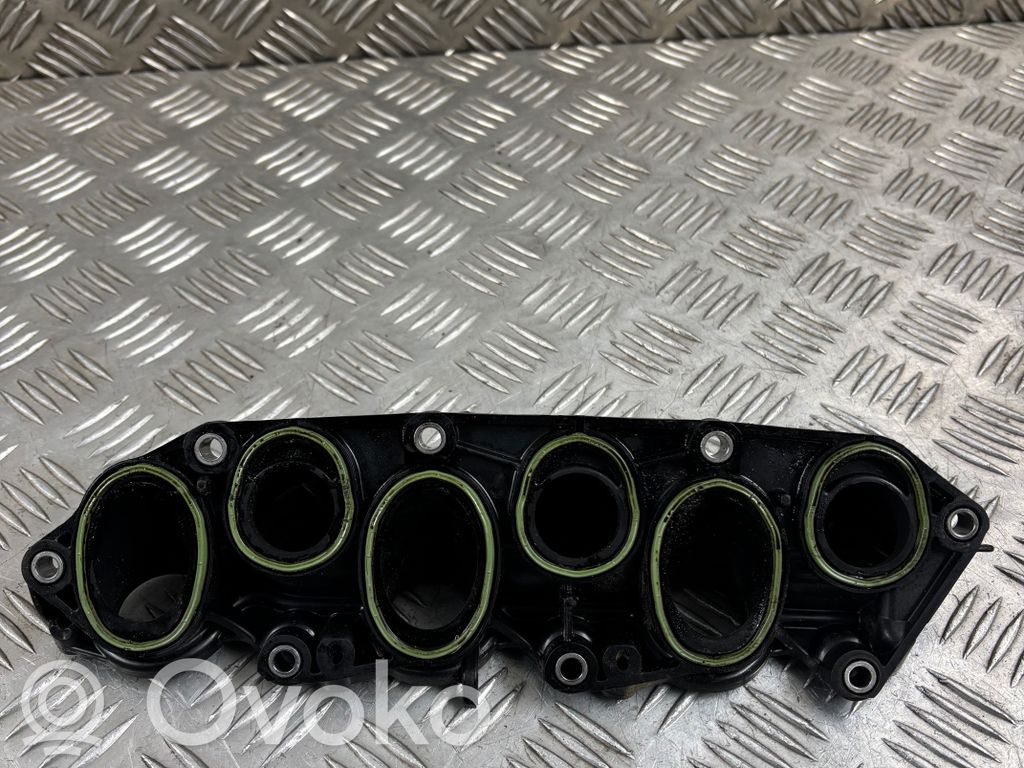 Intake manifold   059129765AN