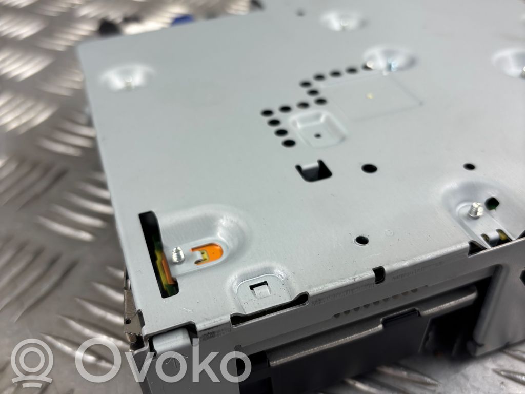 GPS navigation control unit/module   4K0035063A
