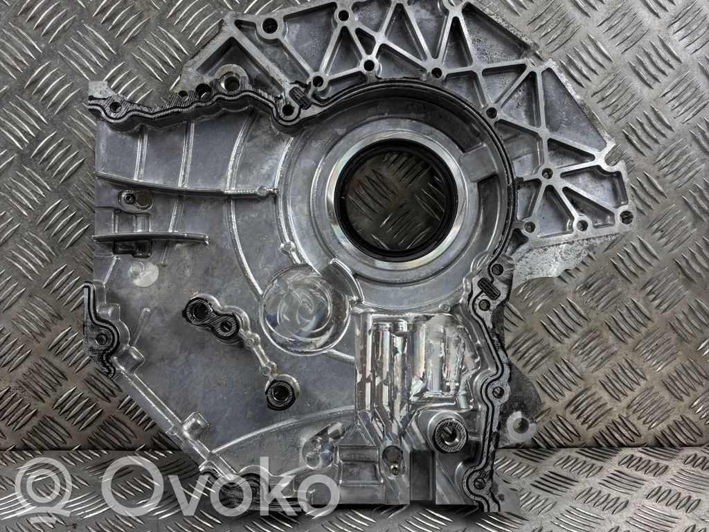 Audi A6 S6 C7 4G Sadales vārpstas piedziņas ķēdes vāciņš 