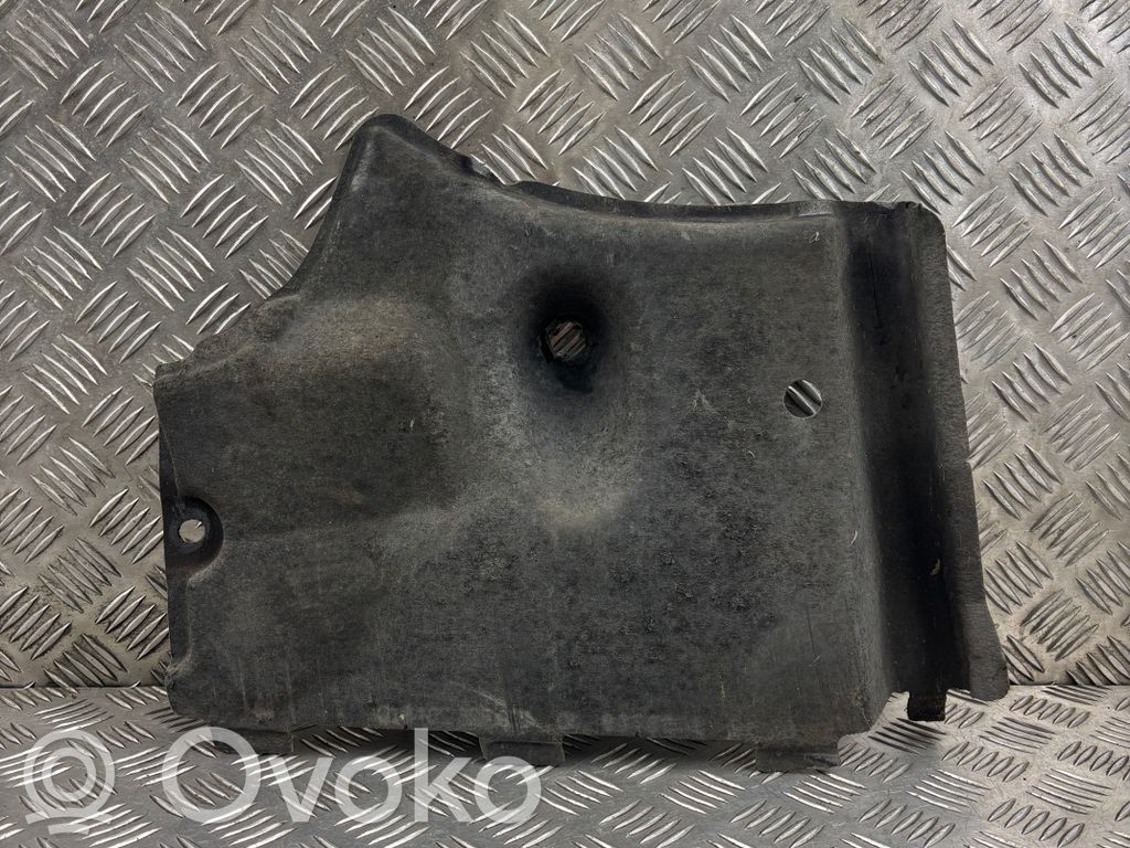 Audi A7 S7 4G Osłona środkowa podwozia 