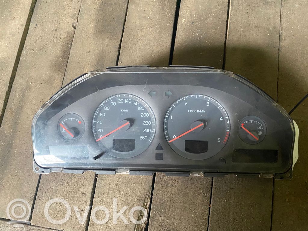 Volvo S80 Speedometer (instrument cluster) 