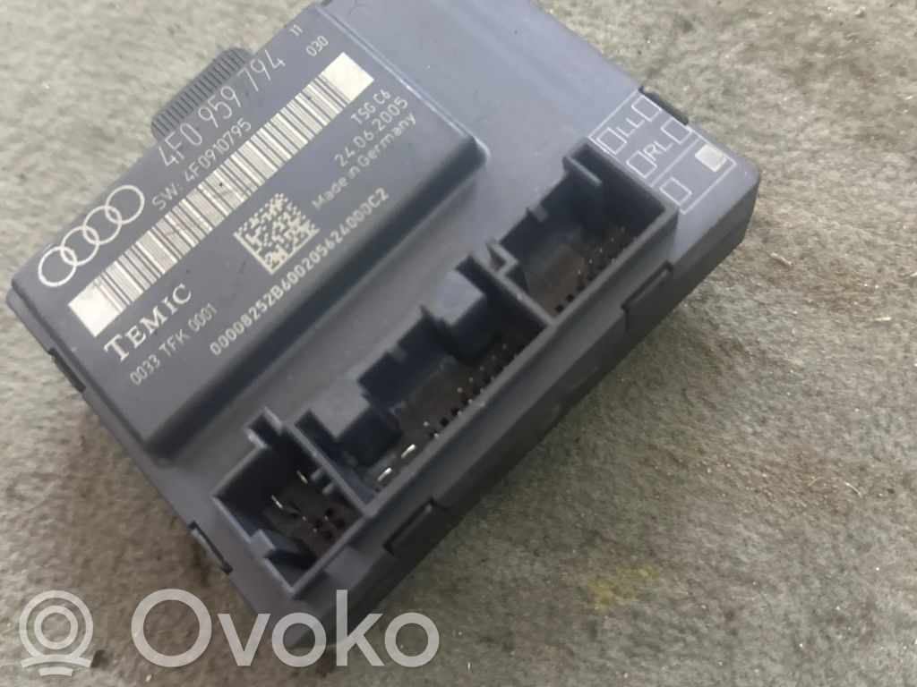 Unité de commande module de porte   4F0959794,0033TFK000