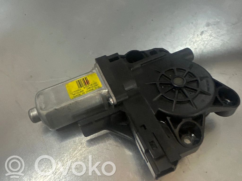 Volvo V70 Priekinio lango pakelėjo varikliukas 