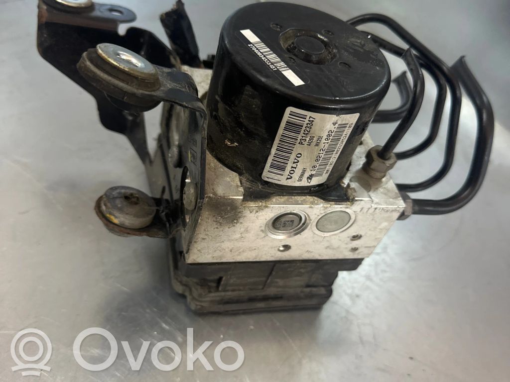 Volvo V70 ABS Pump 
