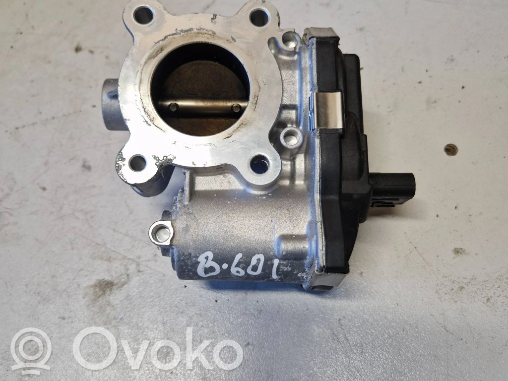 Opel Corsa E Válvula de cierre de motor 