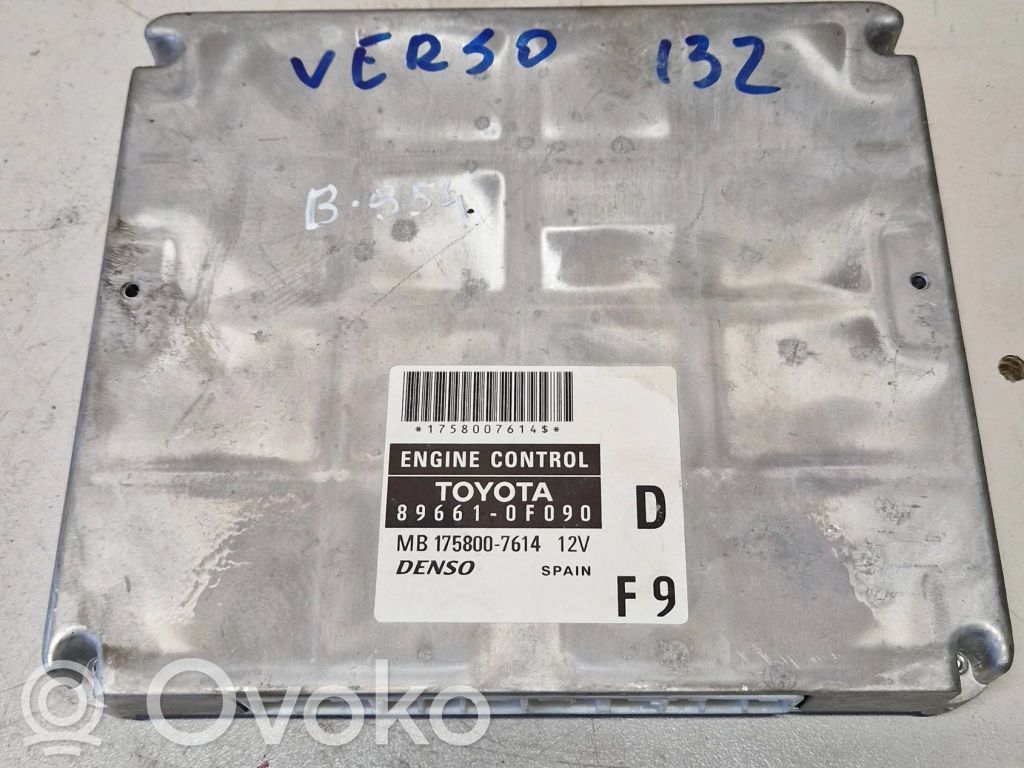 Toyota Corolla Verso AR10 Engine control unit/module 