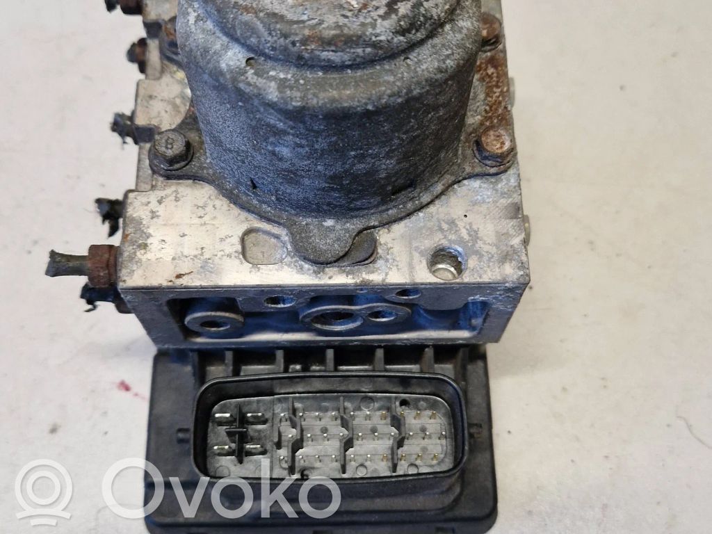 Toyota Corolla E120 E130 ABS Pump 