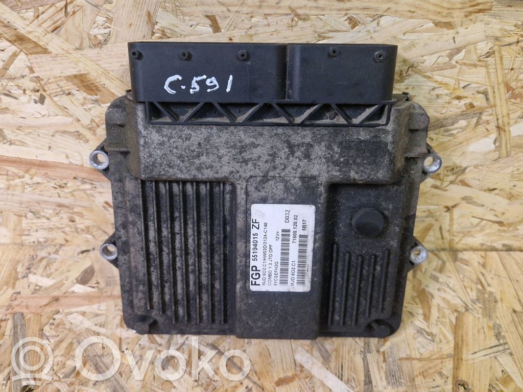 Opel Combo C Engine control unit/module 