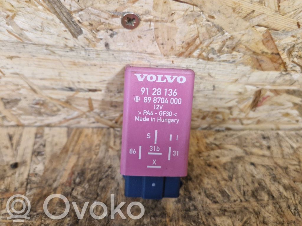 Volvo S70  V70  V70 XC Muu rele 