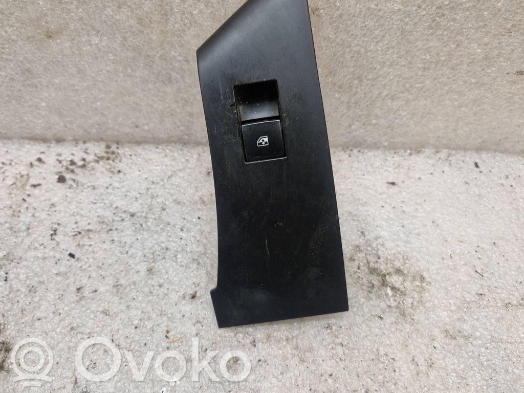 Opel Astra J Interrupteur commade lève-vitre 