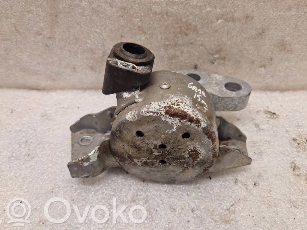 Opel Corsa E Engine mount bracket 