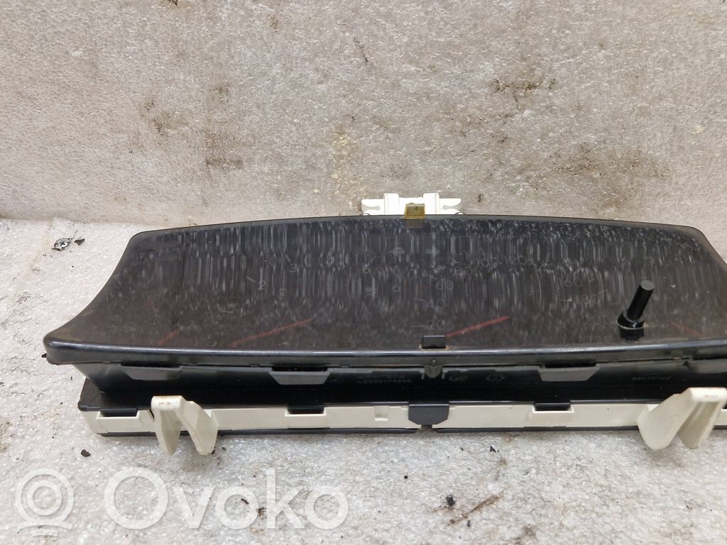 Toyota Corolla E120 E130 Speedometer (instrument cluster) 