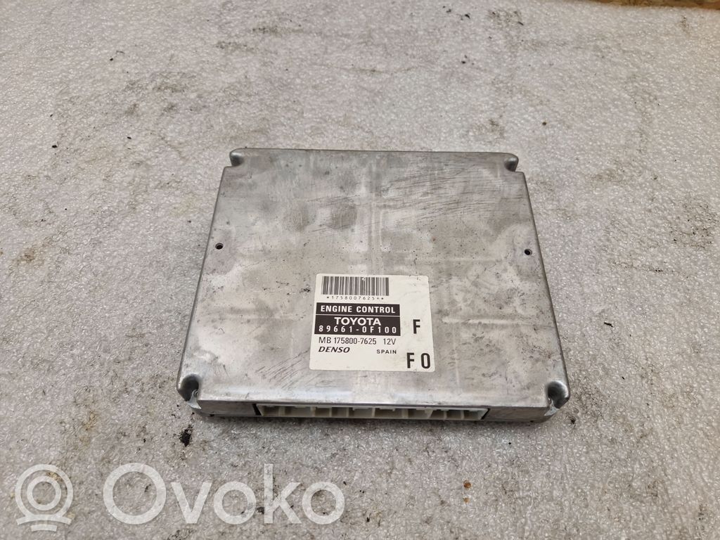 Toyota Corolla Verso AR10 Engine control unit/module 