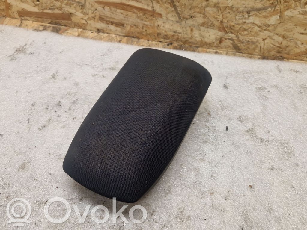 Toyota Auris E180 Reposabrazos 