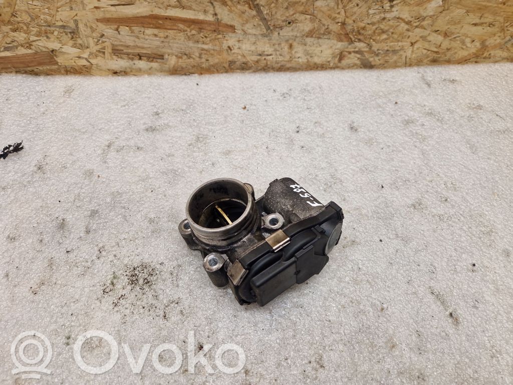 Opel Astra K Droselinė sklendė 