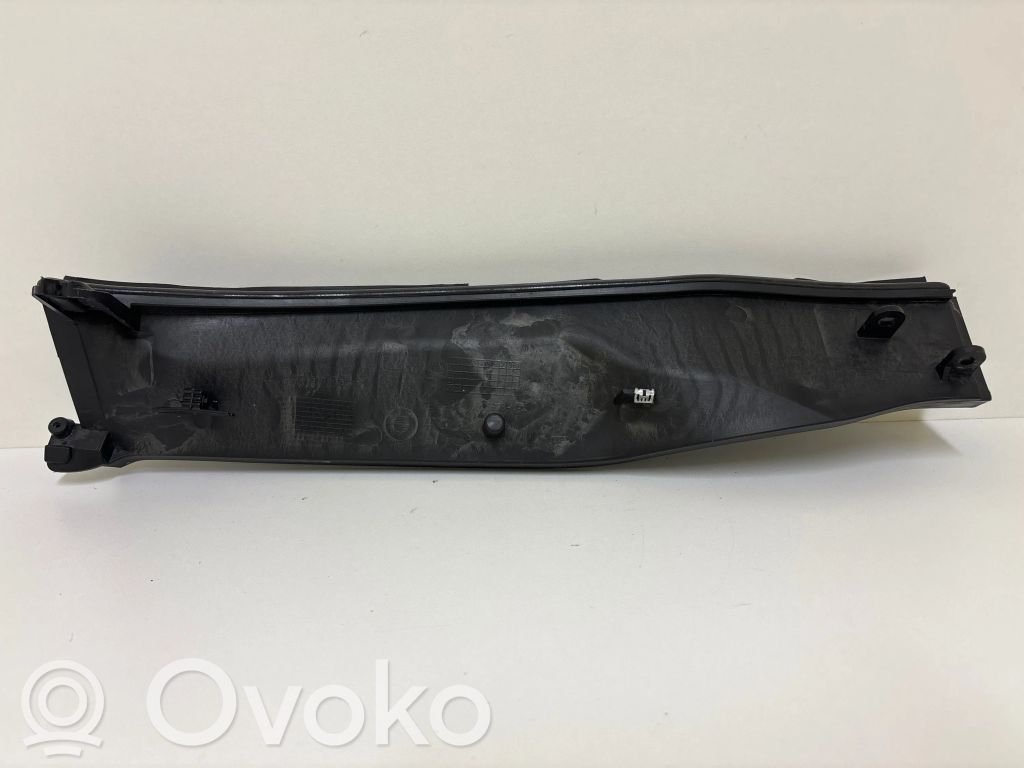 BMW 1 E82 E88 Other engine bay part 