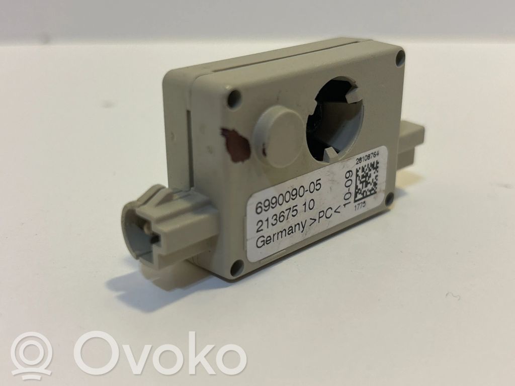 BMW 3 E90 E91 Antenos stiprintuvas 