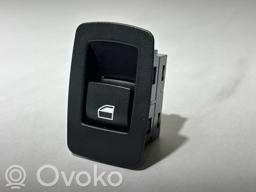 BMW 1 F20 F21 Electric window control switch 