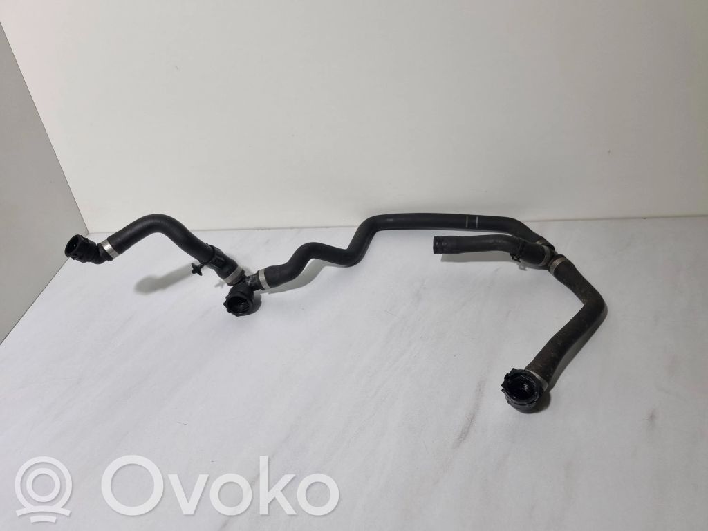 BMW 1 F20 F21 Engine coolant pipe/hose 