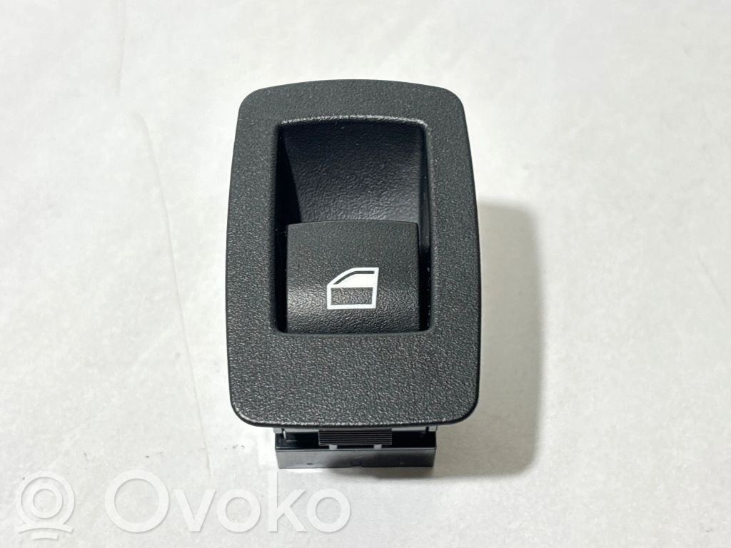 BMW 1 F20 F21 Electric window control switch 