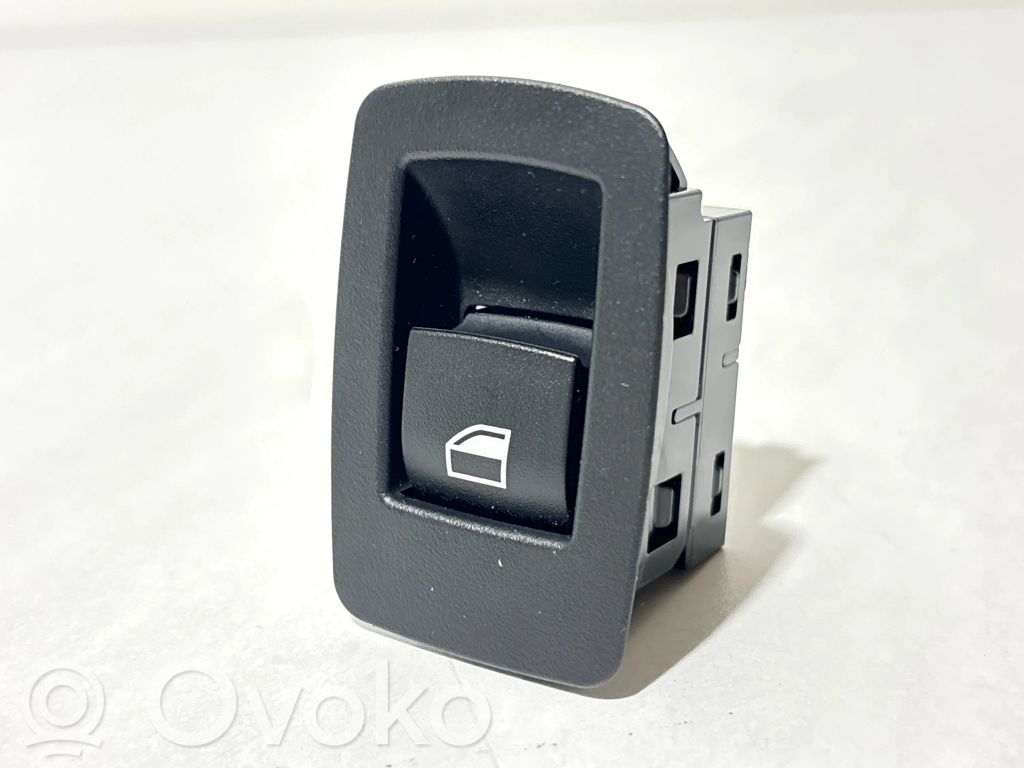 BMW 1 F20 F21 Electric window control switch 
