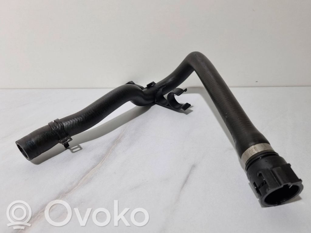 BMW X3 E83 Engine coolant pipe/hose 
