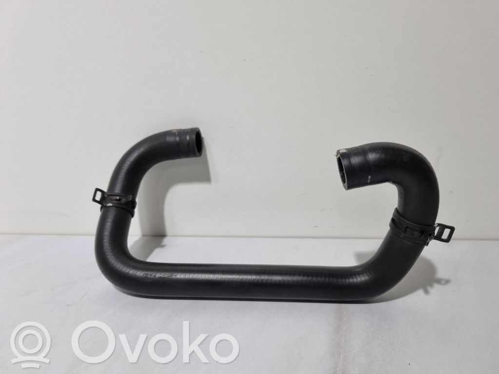 BMW X3 E83 Engine coolant pipe/hose 