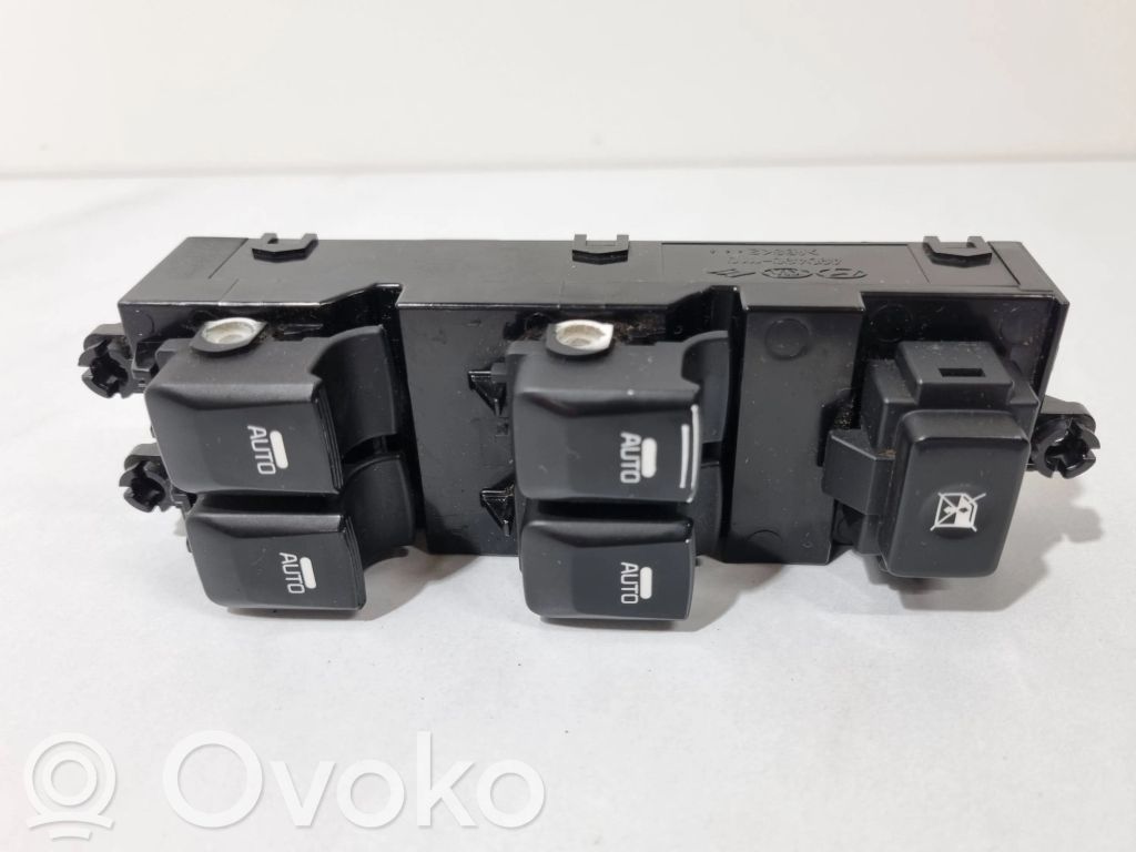 KIA Ceed Electric window control switch 