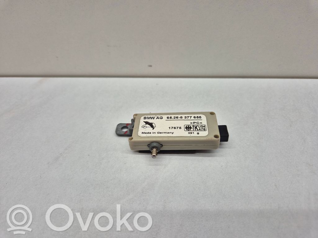 BMW X5 E53 Antenos stiprintuvas 