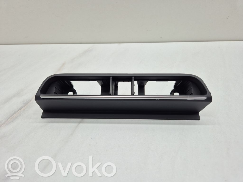 Audi Q3 8U Otros repuestos del interior 