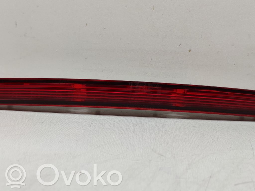 Skoda Octavia Mk3 (5E) Trzecie światło stop 