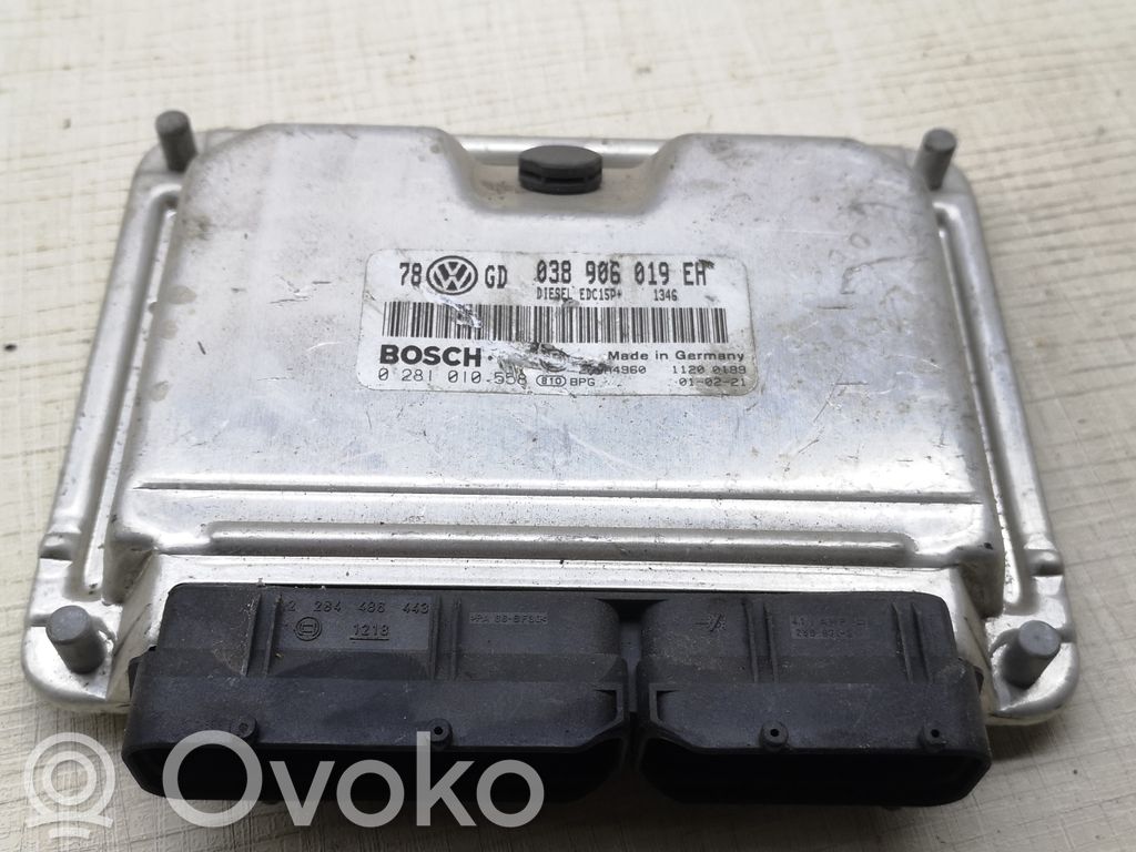 Volkswagen PASSAT B5 Engine control unit/module 