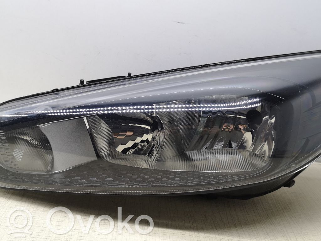 Ford Focus Phare frontale 