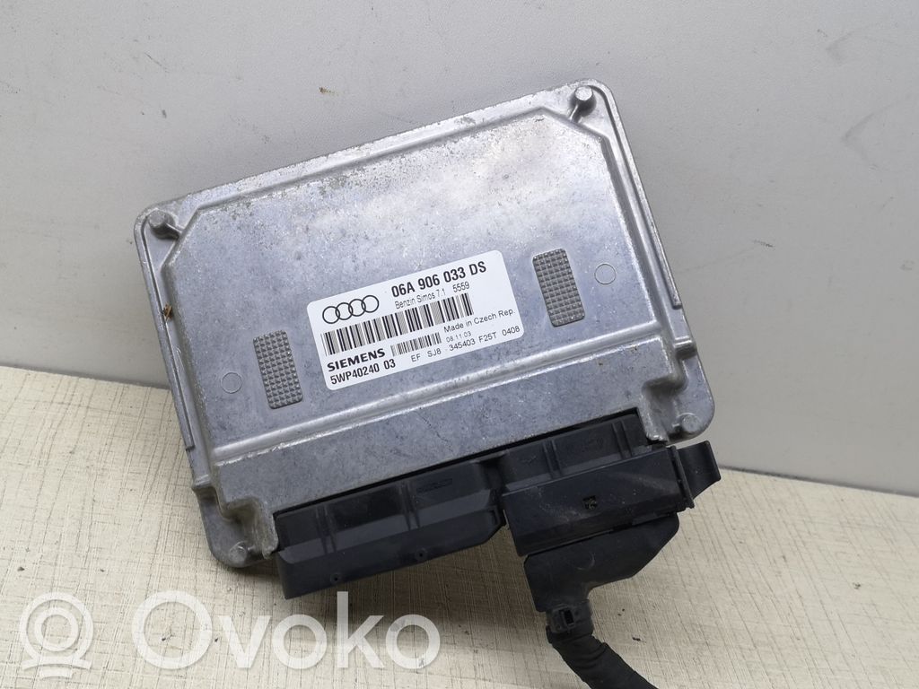 Audi A3 S3 8P Engine control unit/module 