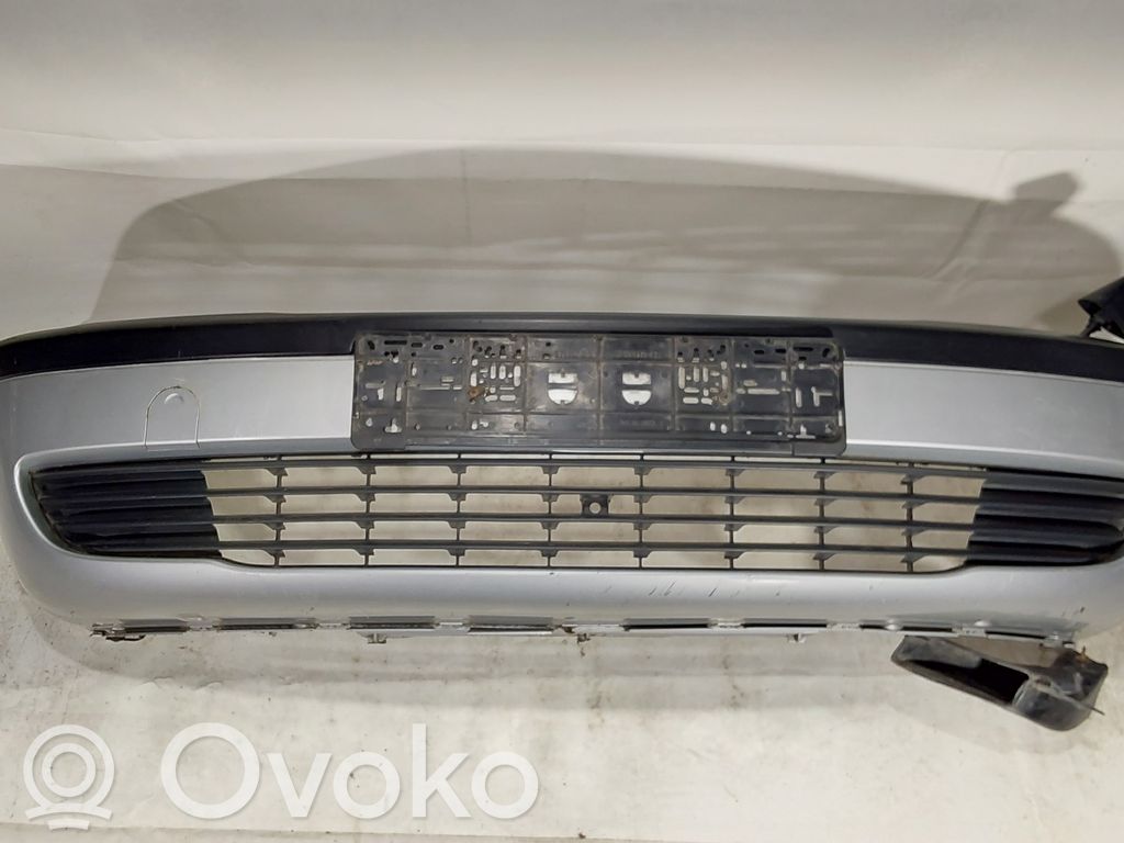 Opel Zafira A Front bumper 