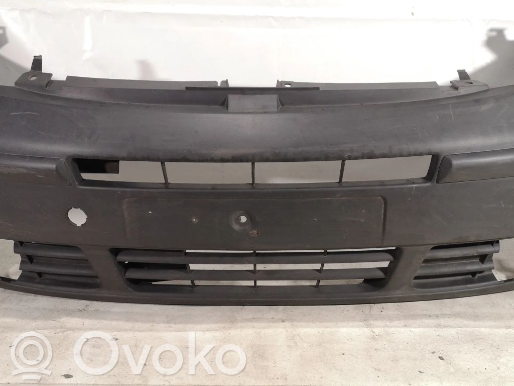 Renault Trafic II (X83) Parachoques delantero 