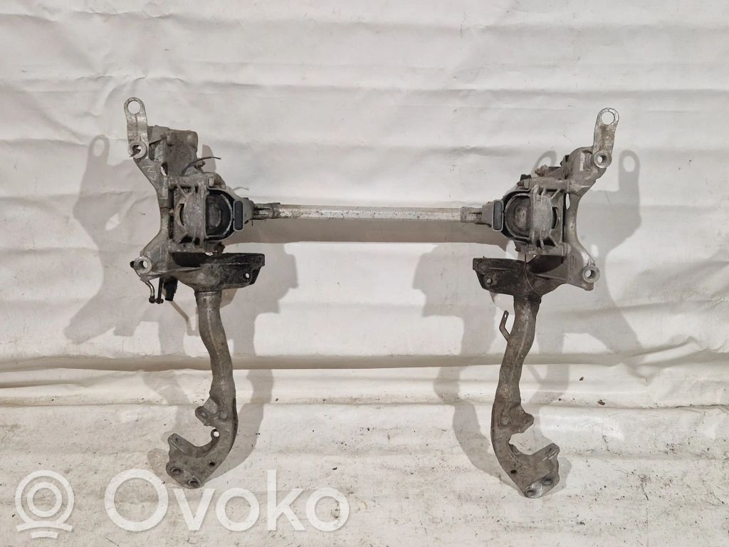 Audi A4 S4 B8 8K Etuapurunko 