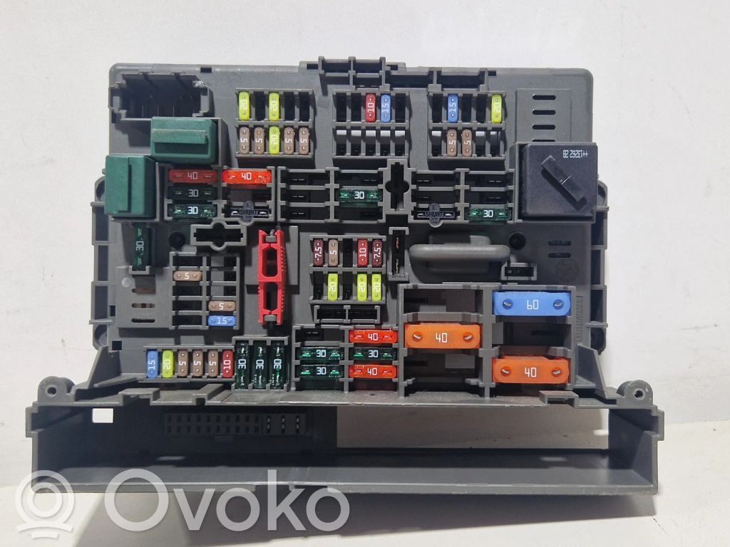 BMW X1 E84 Fuse box set 