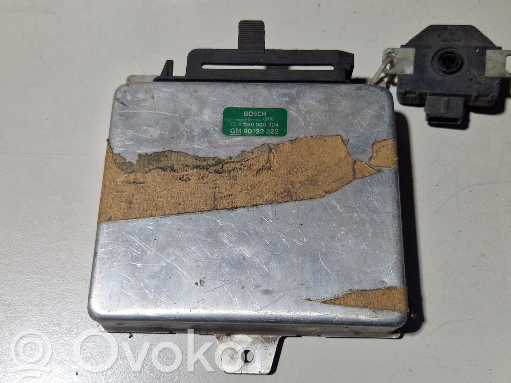 Opel Ascona C Engine control unit/module 