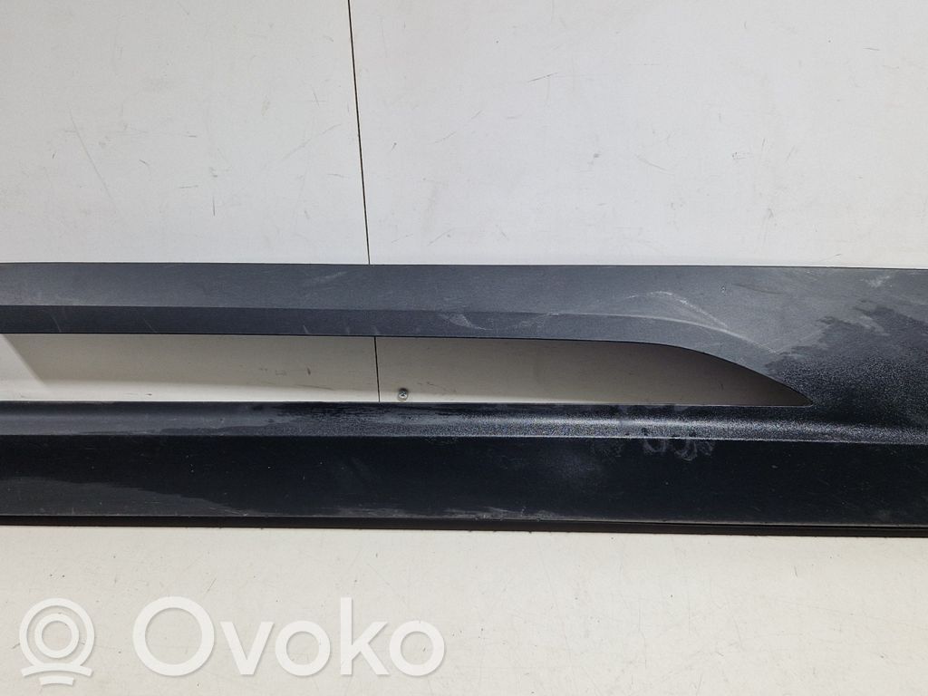 Opel Mokka B Priekšpusē durvju dekoratīvā apdare (moldings) 