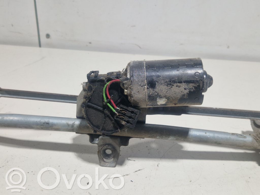 Volkswagen Golf IV Mechanizm i silniczek wycieraczek szyby przedniej / czołowej 