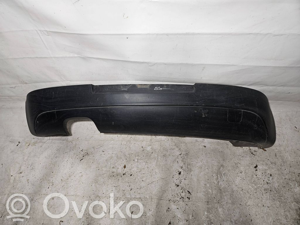 Volkswagen Golf V Parachoques 