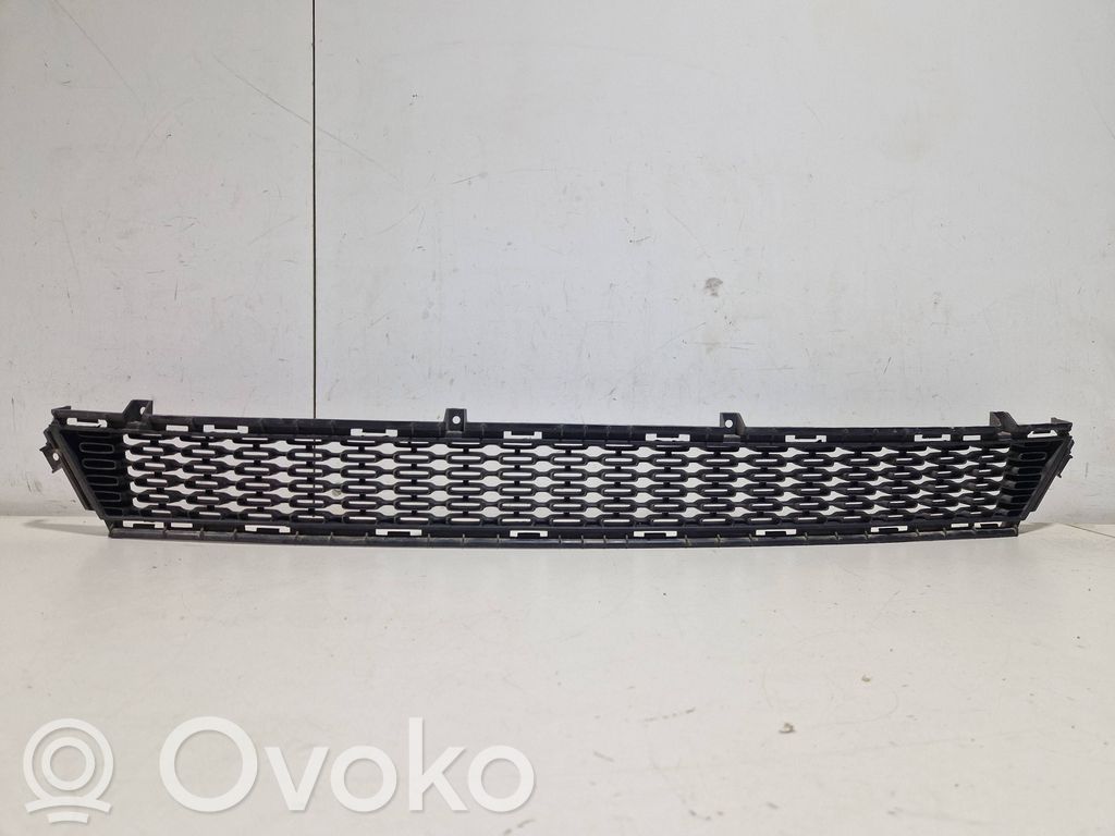 KIA Ceed Rejilla inferior del parachoques delantero 