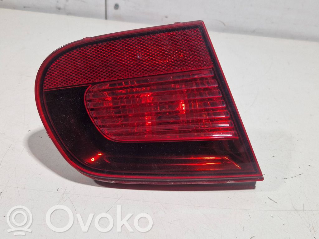 Volkswagen Eos Lampă spate în capacul portbagajului 
