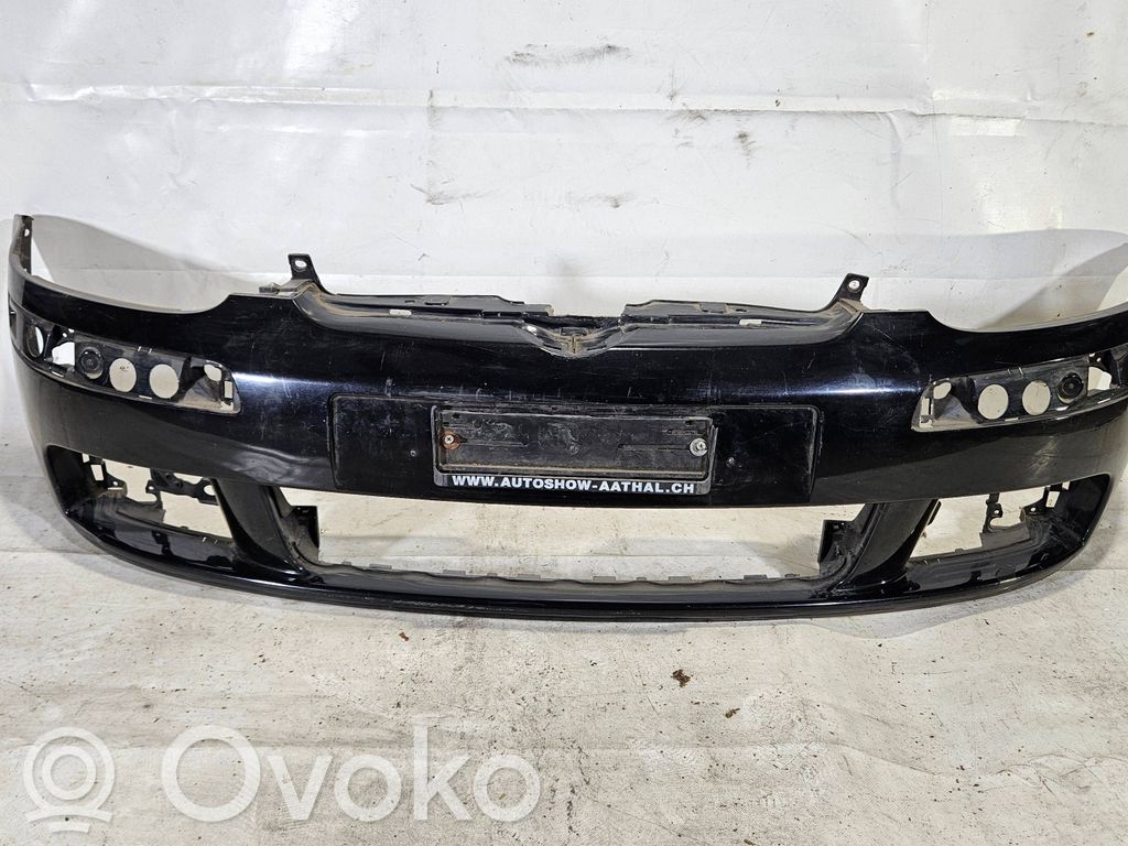 Volkswagen Golf V Front bumper 