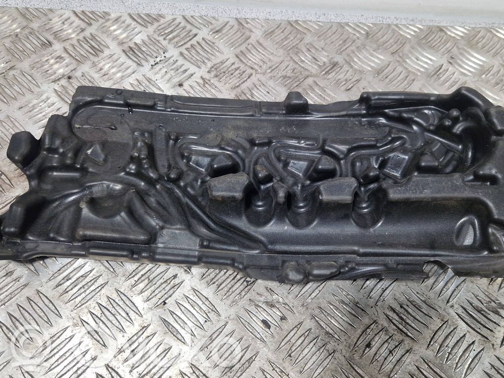 BMW 2 F45 Scut termic motor 