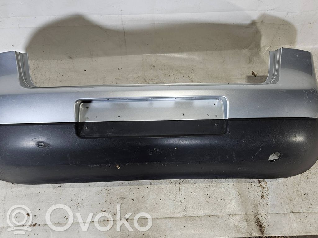 Volkswagen Golf V Parachoques 