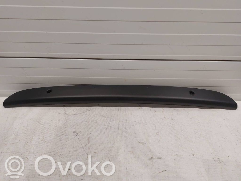 Front bumper splitter molding   68307802AA,68377772AA