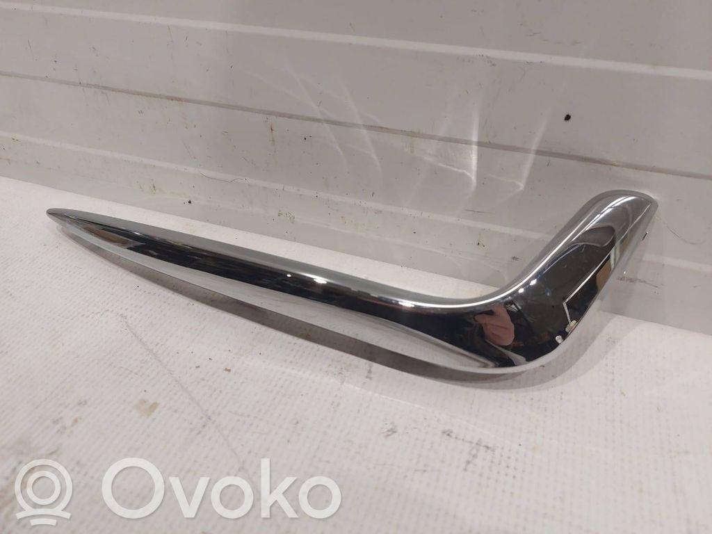 Chrysler Pacifica Etusumuvalon ritilä 