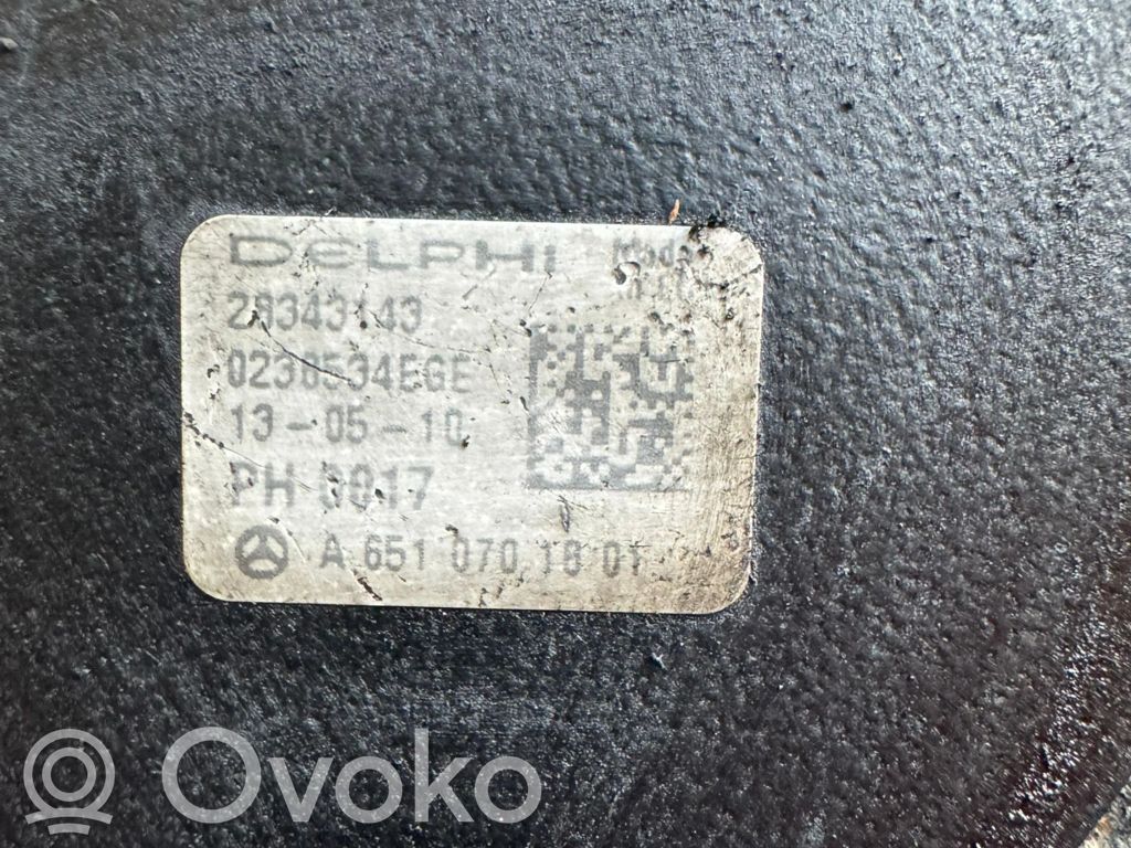 Mercedes-Benz Sprinter W906 Pompa wtryskowa wysokiego ciśnienia 